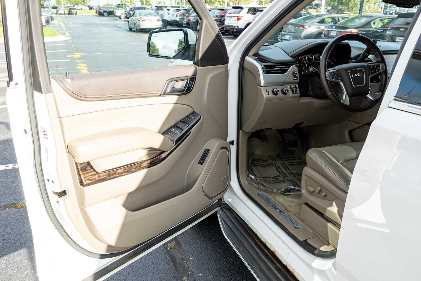 Used 2016 Summit White GMC SLT image 12