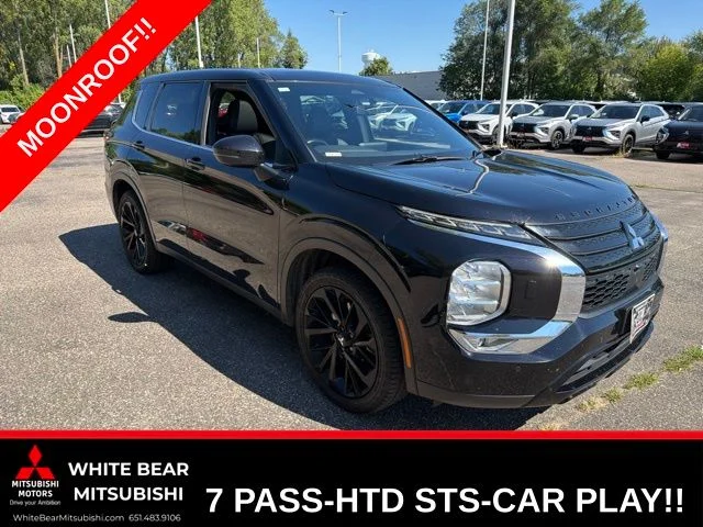 Used 2022 Labrador Black Pearl Mitsubishi Black Edition image 1
