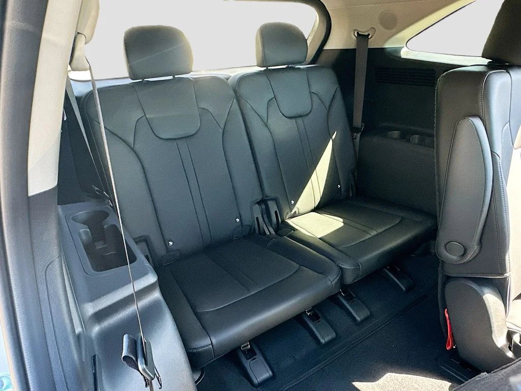 2026 Kia Sorento EX - Photo 28