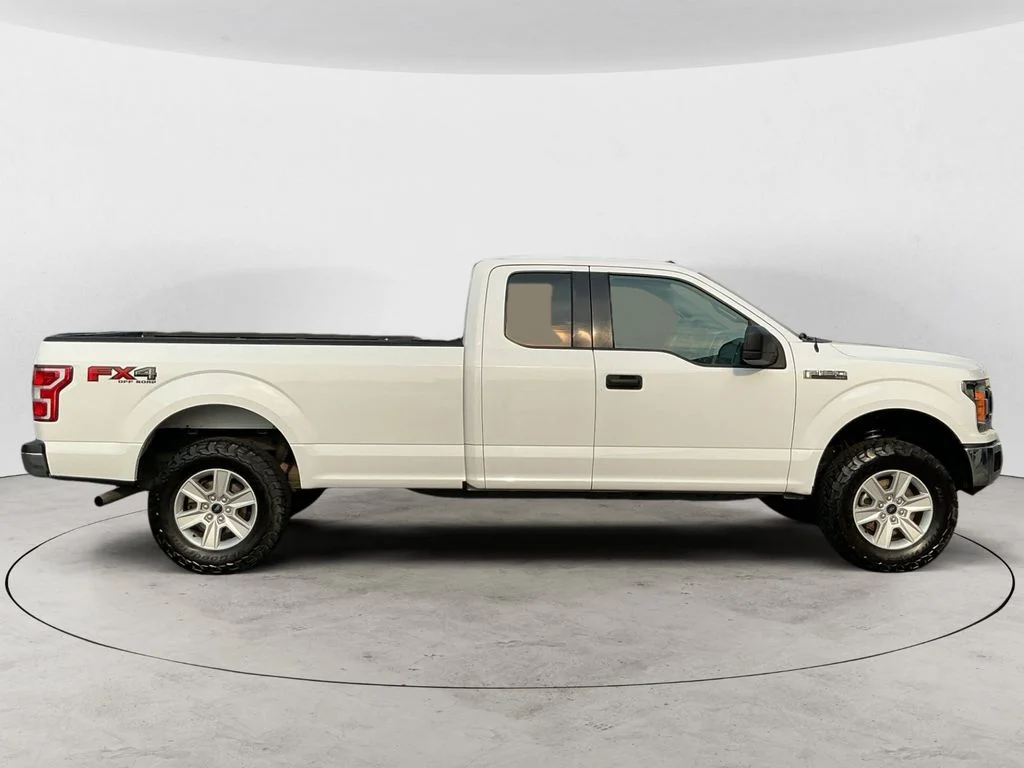 Used 2018 White Ford XLT image 4