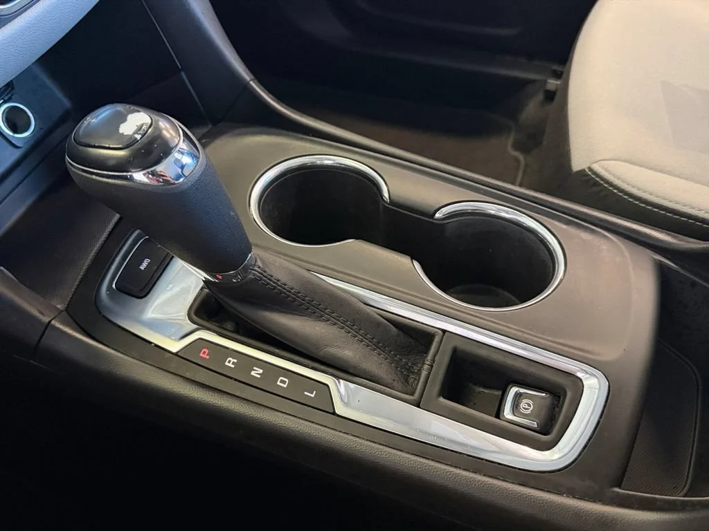 Used 2018 STORM BLUE METALLIC Chevrolet LS image 30