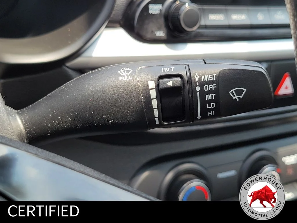 Used 2021 Black Kia LXS image 29
