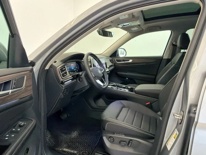New 2026  Volkswagen 2.0T SEL image 9