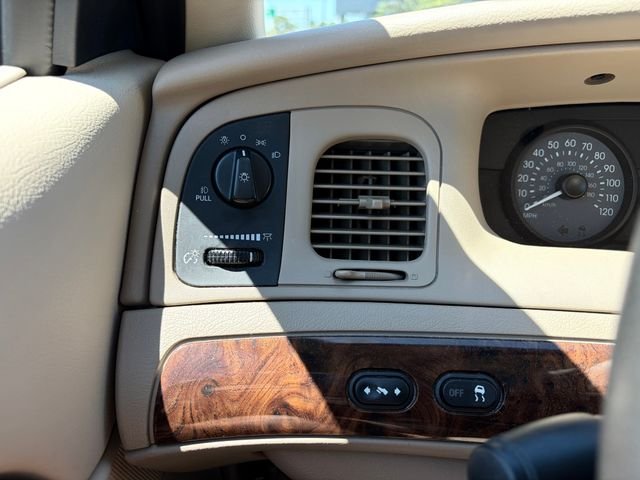 Used 2009 Smokestone Clearcoat Metallic Mercury LS image 14