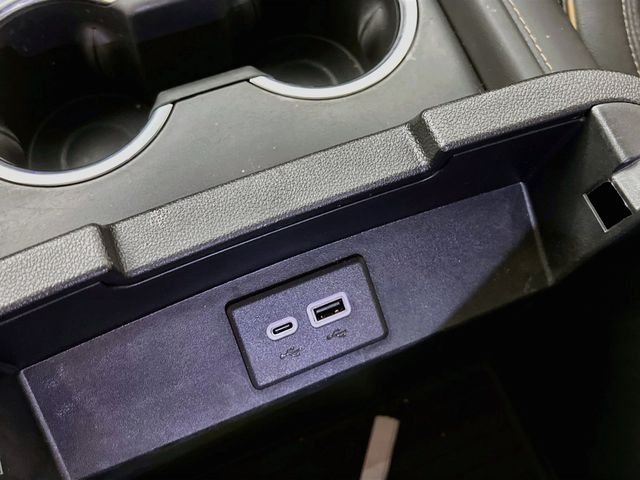 2023 GMC Yukon AT4 - Photo 37