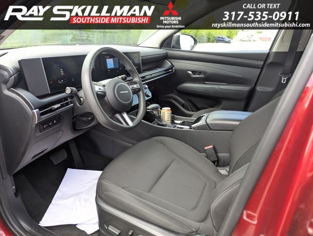 Used 2025 Red Hyundai SEL image 19