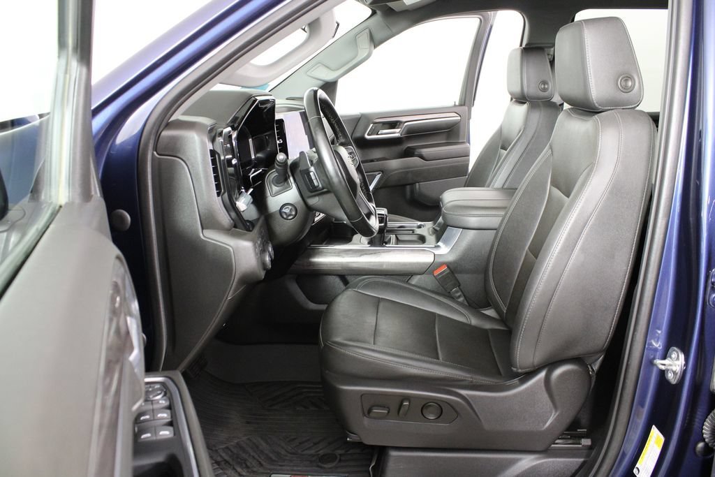 Used 2023 Northsky Blue Metallic Chevrolet LTZ image 23
