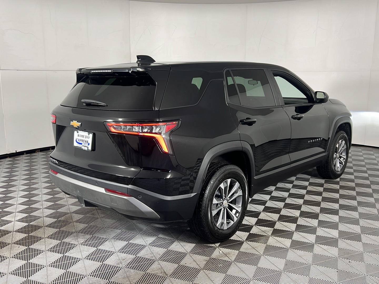 2026 Chevrolet Equinox LT - Photo 28