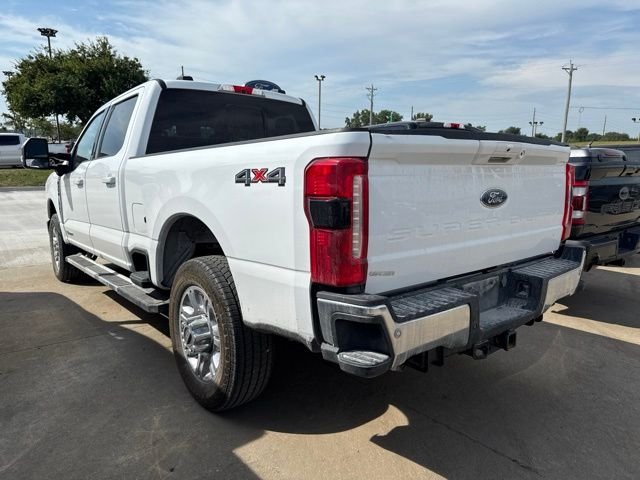 Used 2023 White Ford Lariat image 3