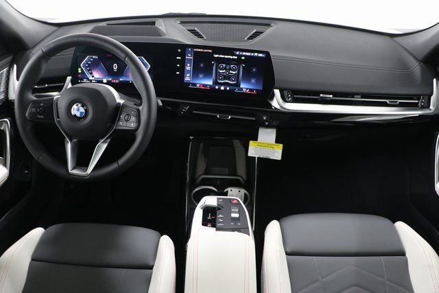 2025 BMW X2 28i - Photo 22