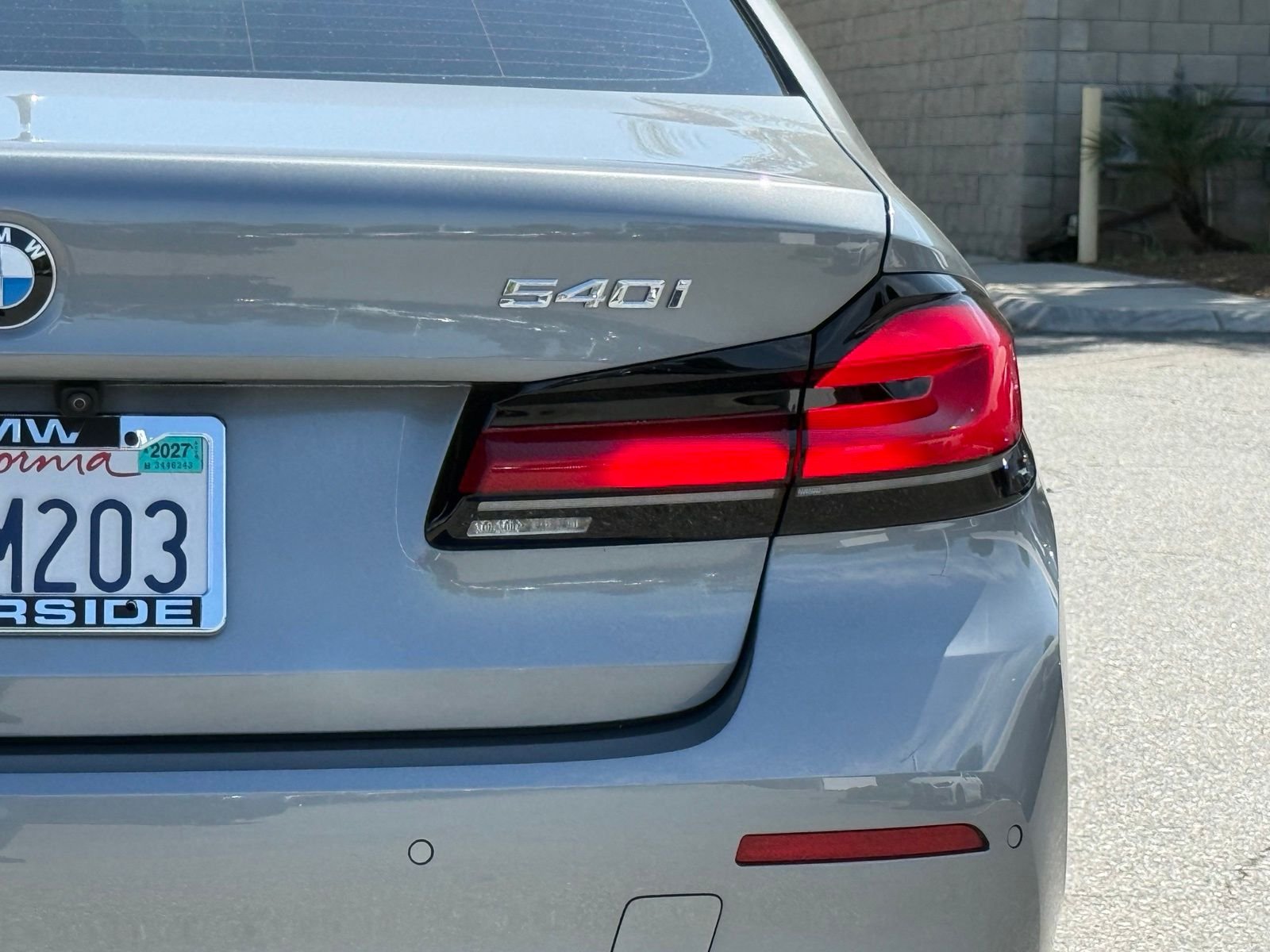 Certified Used 2023 Skyscraper Grey Metallic BMW 540i image 14