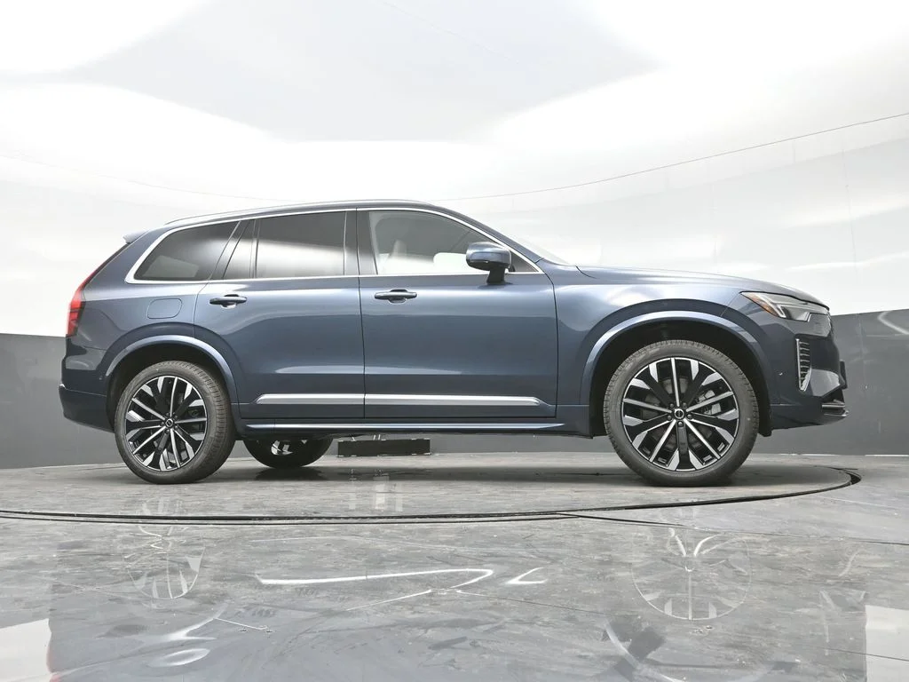 New 2026 Denim Blue Volvo T8 Plus image 15