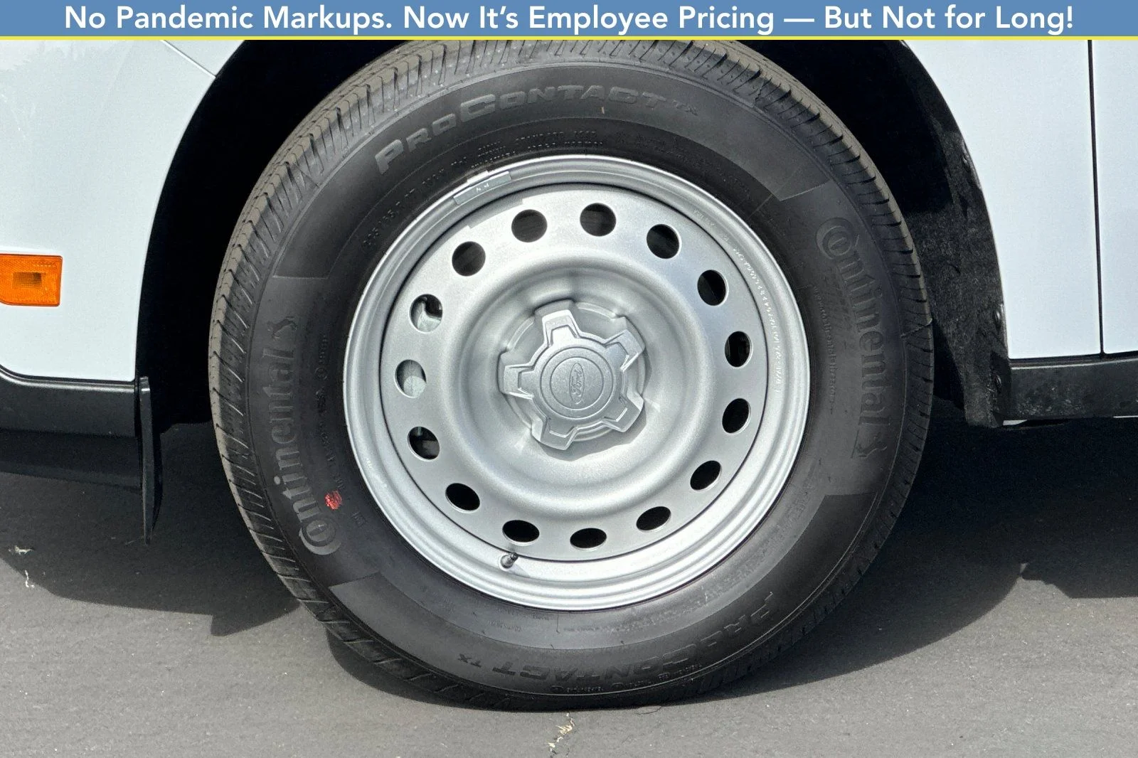 2025 Ford Maverick XL - Photo 29