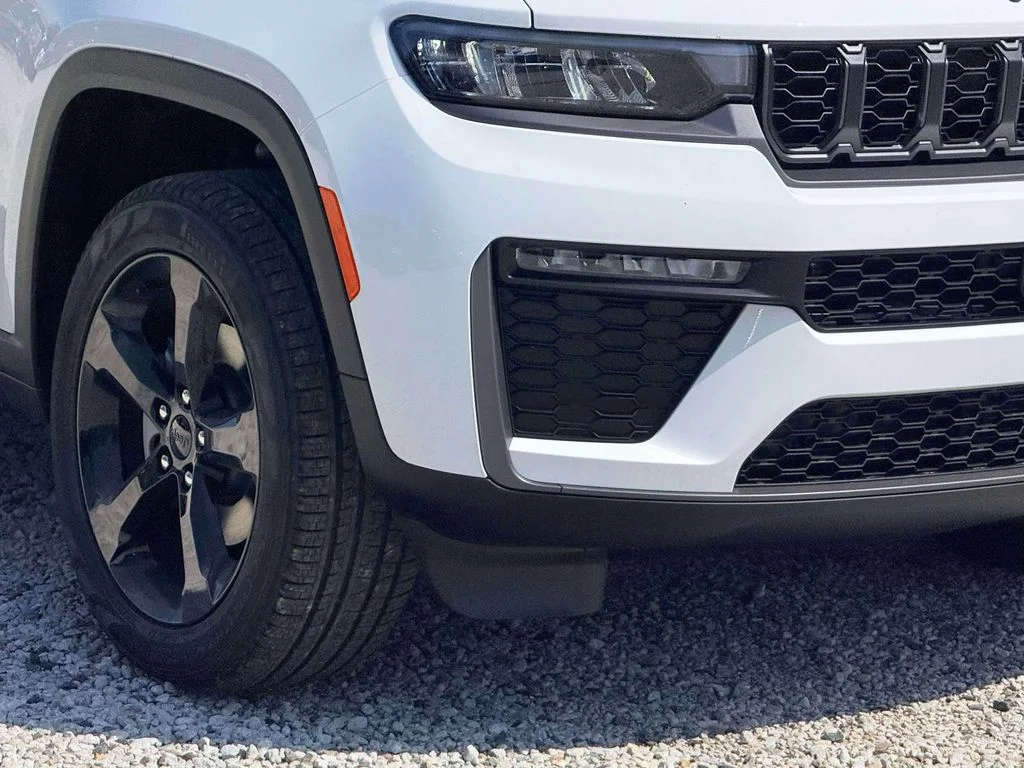 New 2026 Bright White Clearcoat Jeep Limited image 5