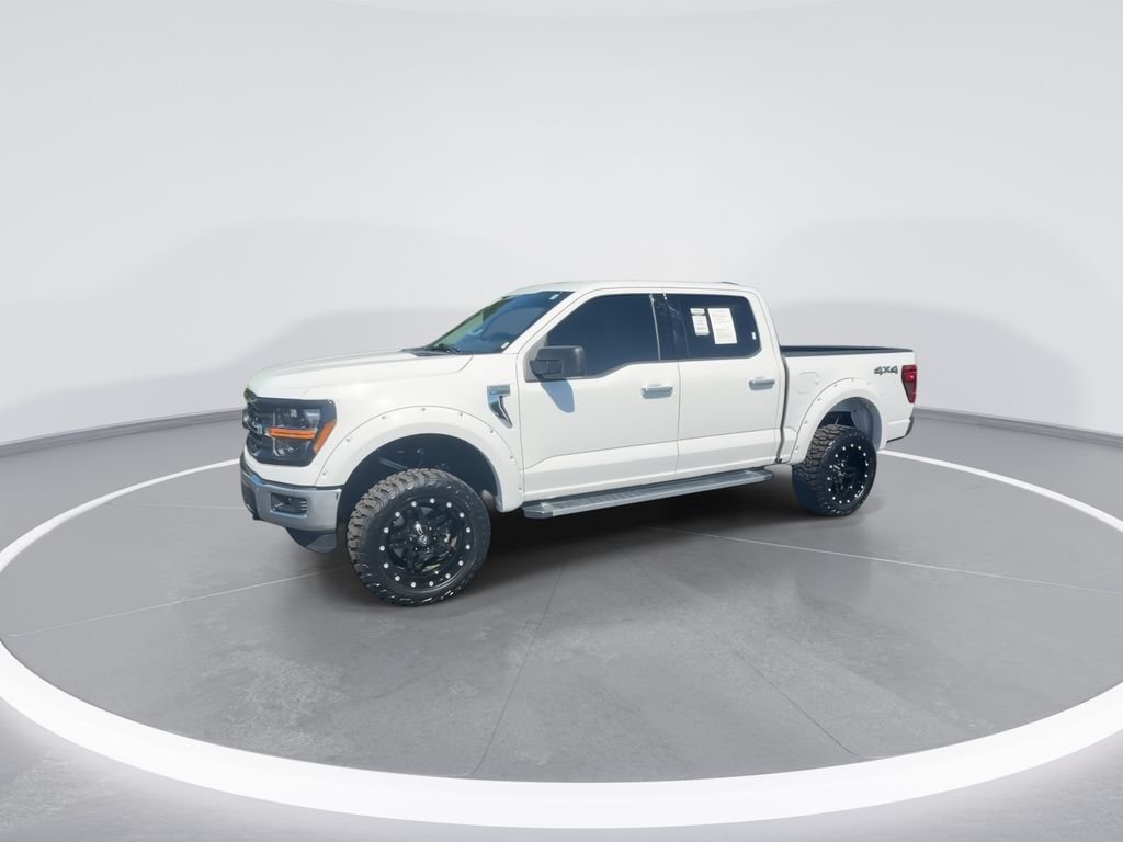 Used 2025 White Ford XLT image 5