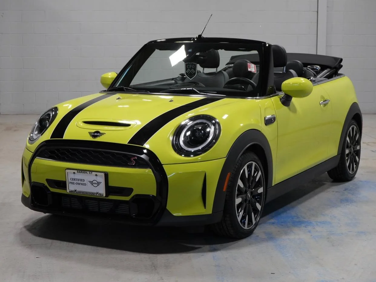 2024 MINI Convertible Cooper S's photo
