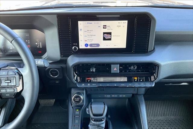 Certified Used 2025 METEOR SHOWER Toyota  image 7