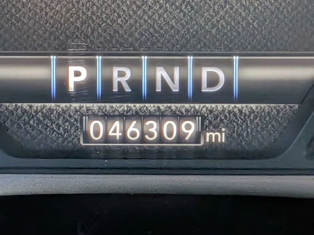 Used 2022 White Ram Limited image 28