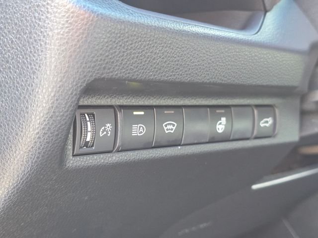 2023 Toyota RAV4 SE - Photo 24