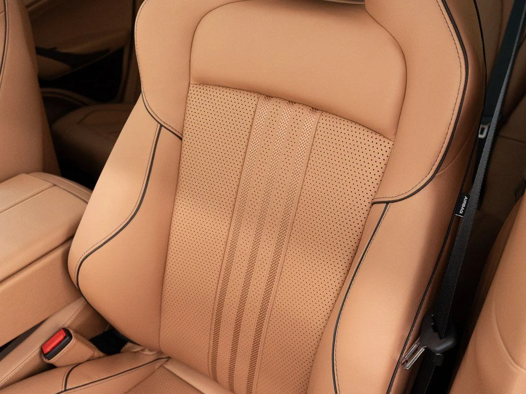 New 2026 Onyx Black Aston Martin 707 image 18