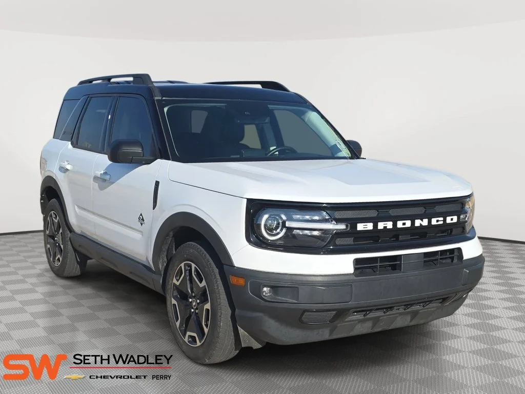Used 2021 White Ford Outer Banks image 1