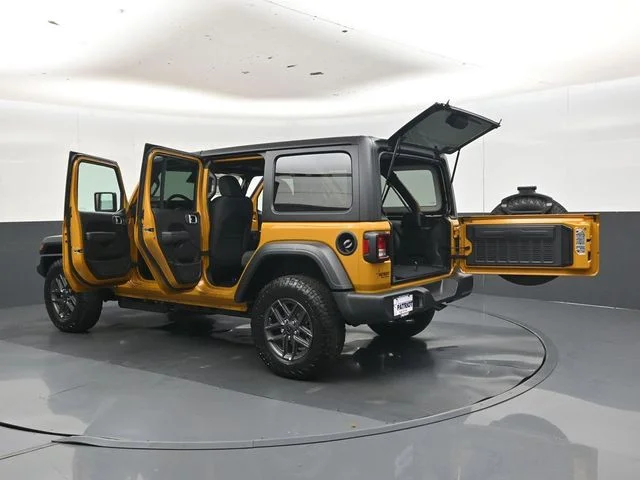 New 2026 Goldilocks Exterior Paint Jeep Sport S image 48