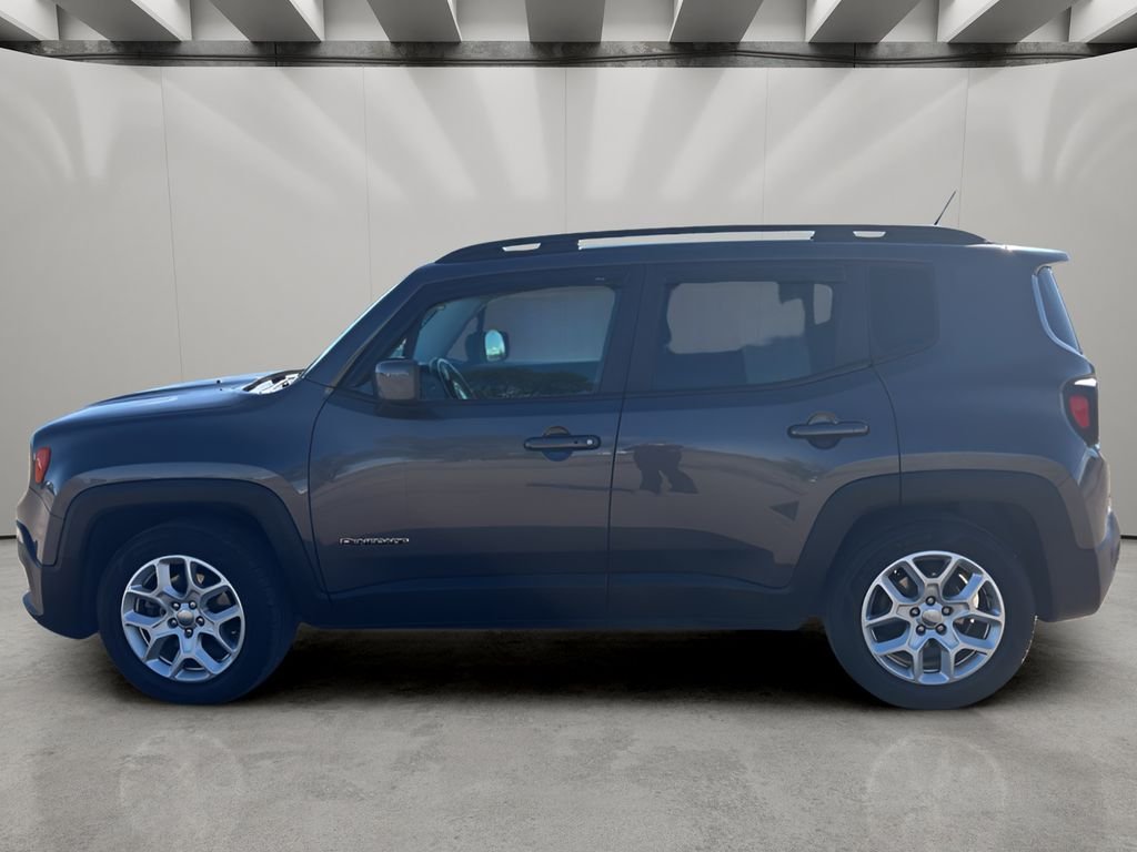 Used 2017 Jeep Renegade Latitude with VIN ZACCJABB6HPG44476 for sale in Sterling, CO