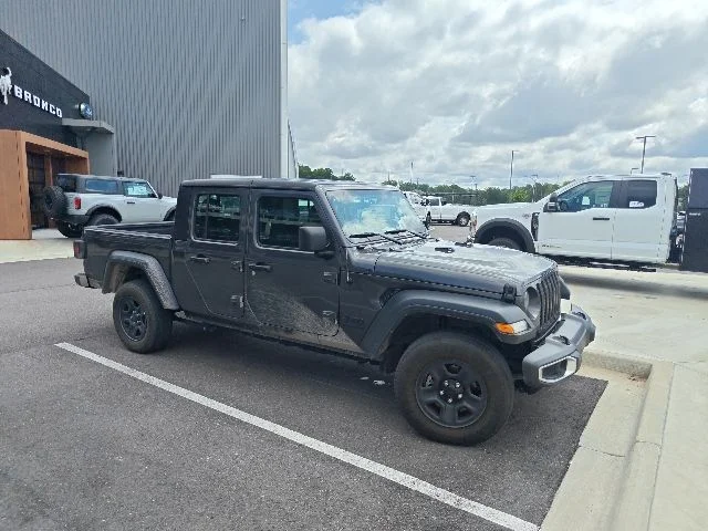 Used 2023 Granite Crystal Clearcoat Metallic Jeep Sport image 1