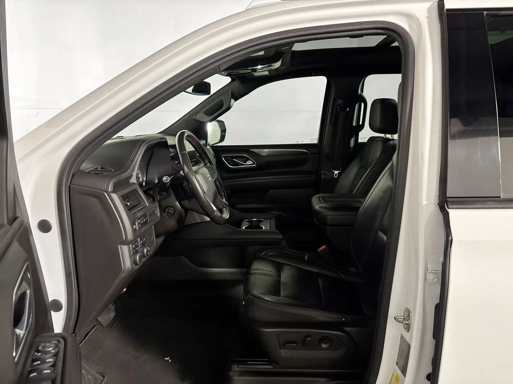 Used 2021 White Chevrolet RST image 11