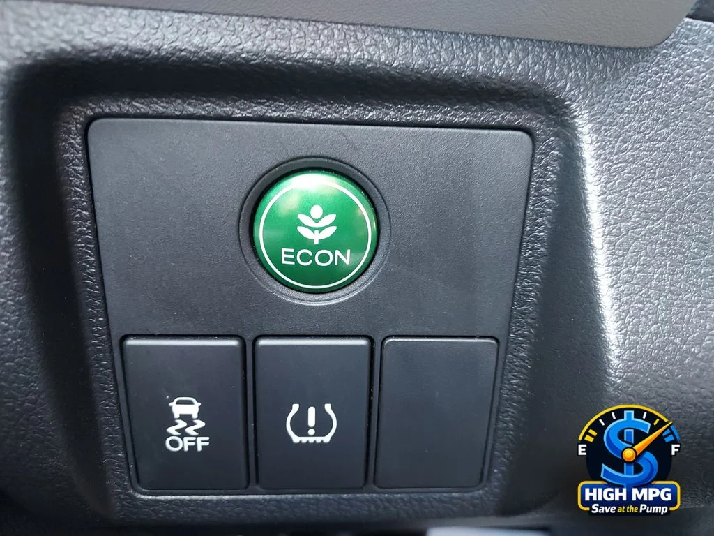 Used 2021 Silver Honda LX image 18
