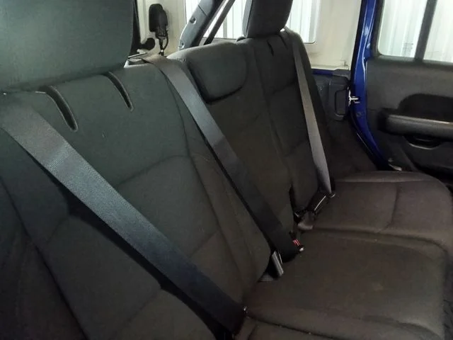 Used 2020 Blue Jeep Unlimited Sahara image 19
