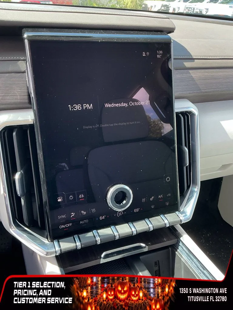 New 2027 Summit White GMC Denali image 43