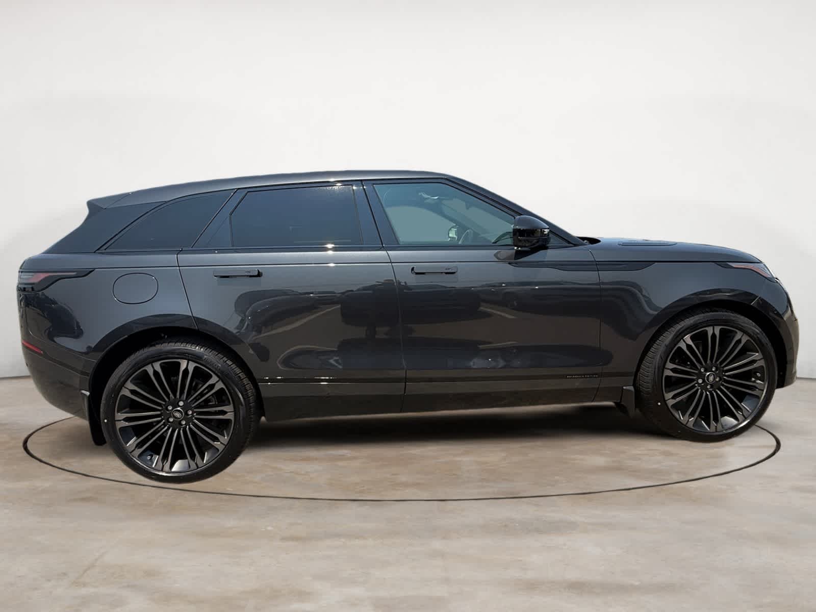 New 2026 Carpathian Grey LAND ROVER  image 6