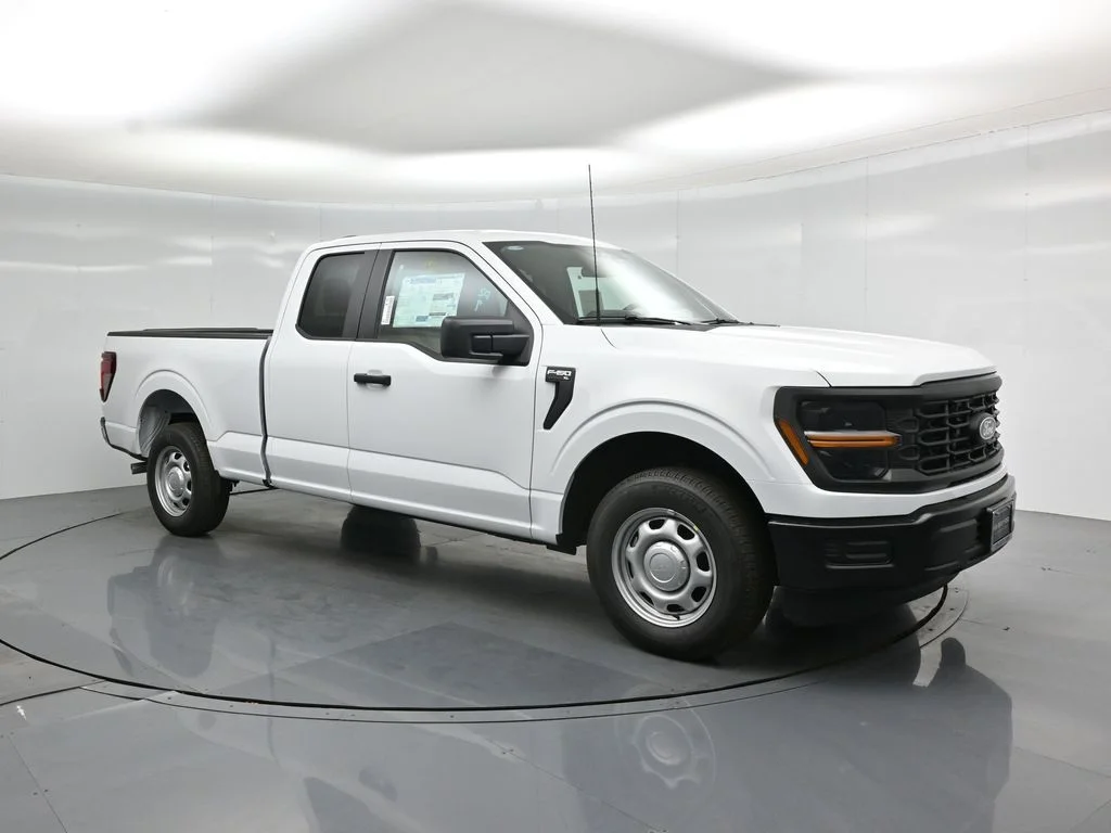 New 2026 White Ford XL image 17