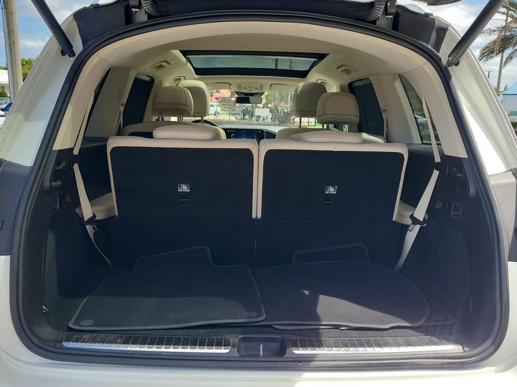 Used 2022  Mercedes-Benz GLS 450 image 11