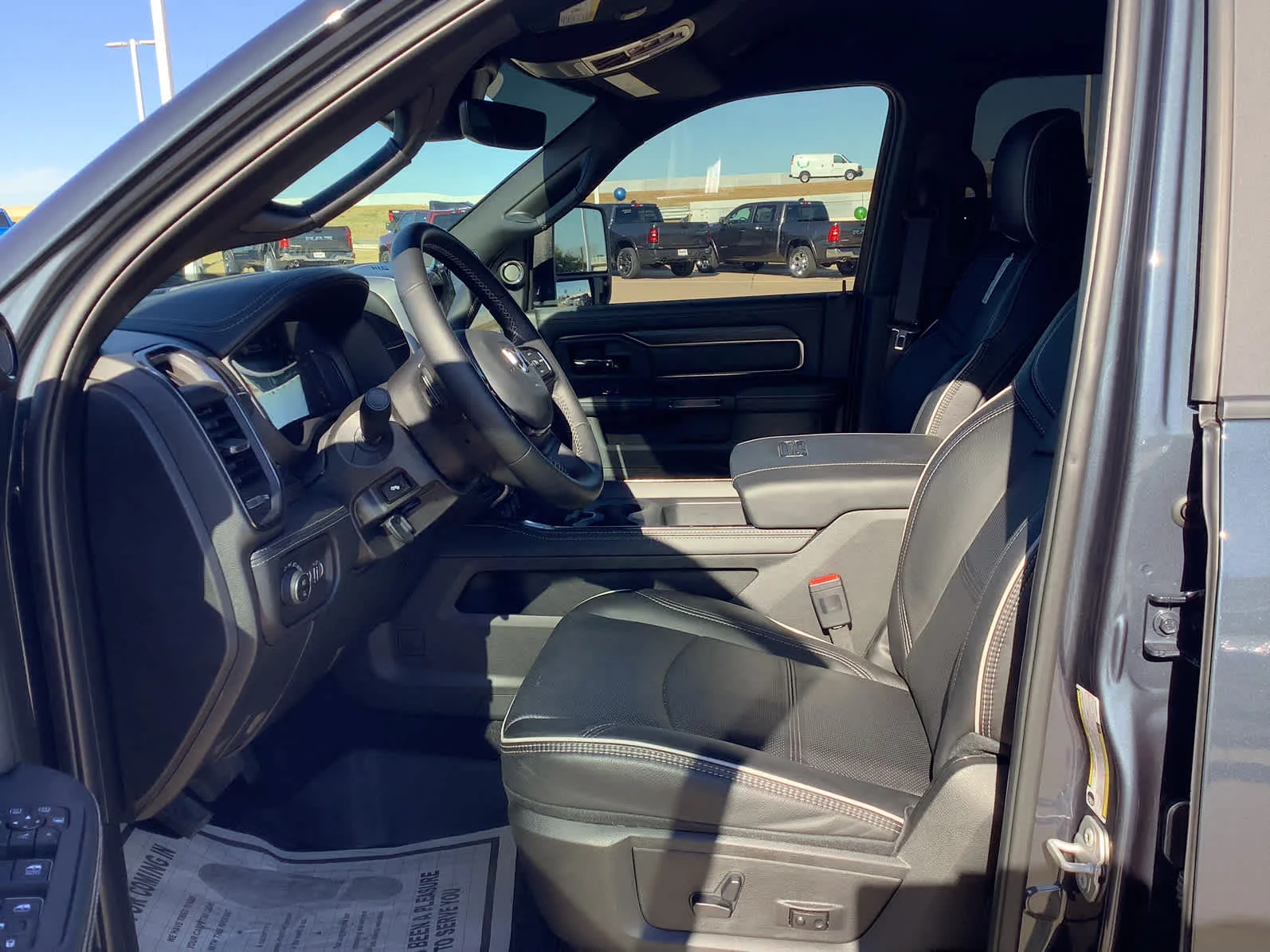 2025 RAM 2500 Rebel - Photo 17
