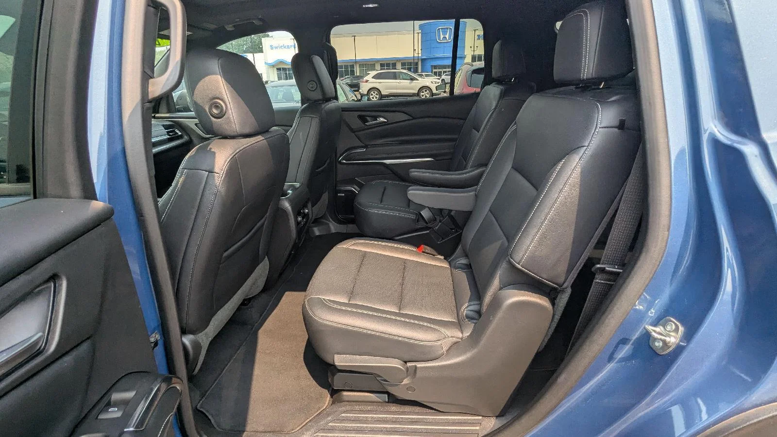 2024 Chevrolet Traverse 1LT - Photo 13