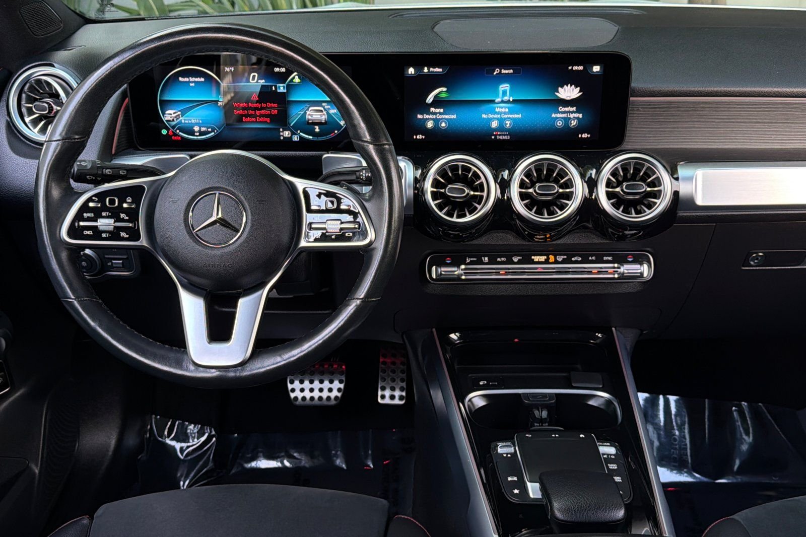 Certified Used 2022 White Mercedes-Benz GLB 250 image 26