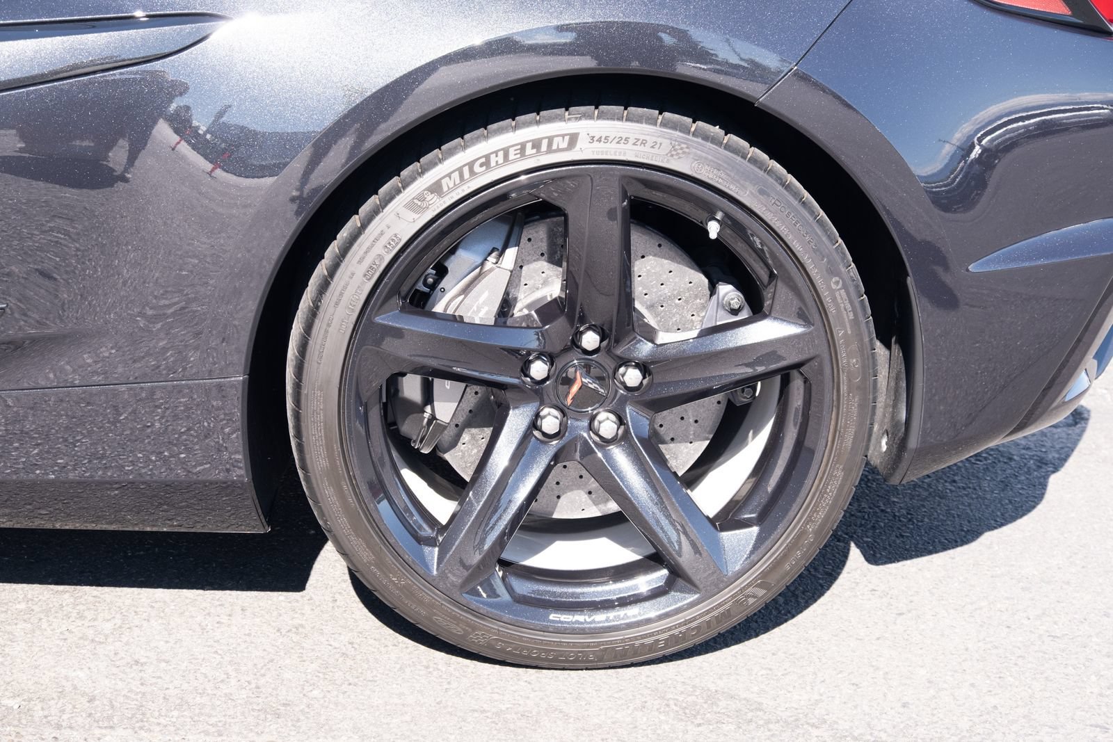 Used 2024 Carbon Flash Metallic Chevrolet 3LZ image 16