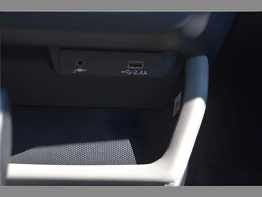 New 2026 CRYSTAL WHITE PEARL Subaru Standard Model image 29