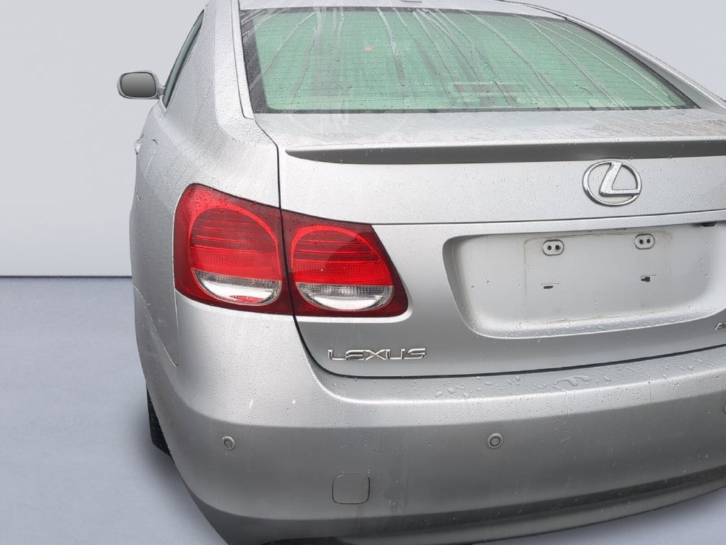 Used 2008 Silver Lexus 350 image 21
