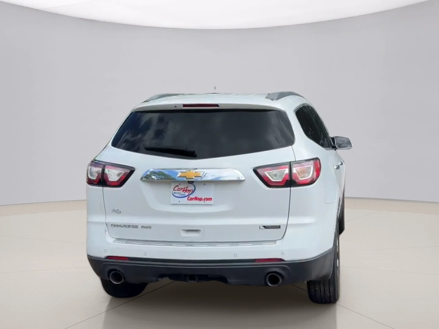 Used 2017 Red Chevrolet  image 4