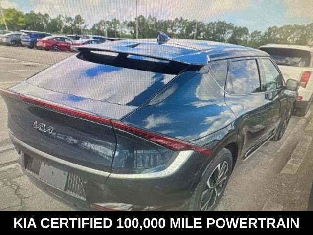 Used 2023 Blue Kia Wind image 2
