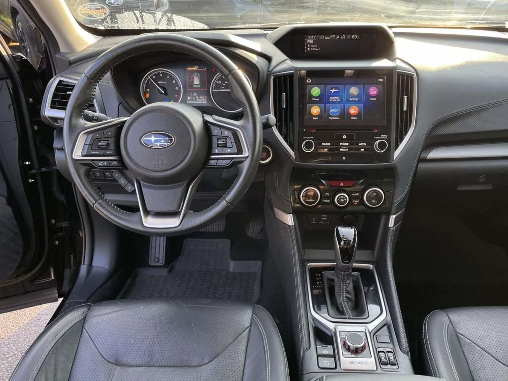 Used 2019 Crystal Black Silica Subaru Limited image 4
