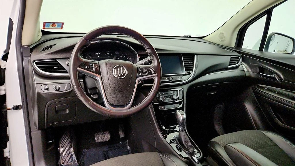 Used 2019 Summit White Buick FWD 4dr Preferred image 12
