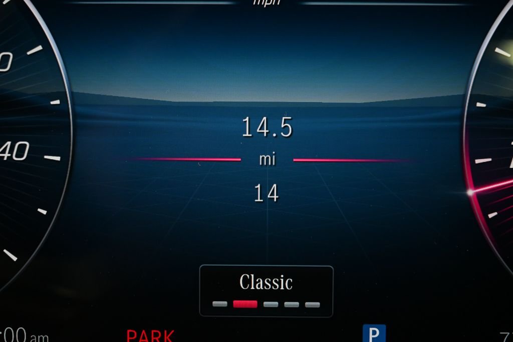 New 2026 Obsidian Black Metallic Mercedes-Benz CLE 300 image 12