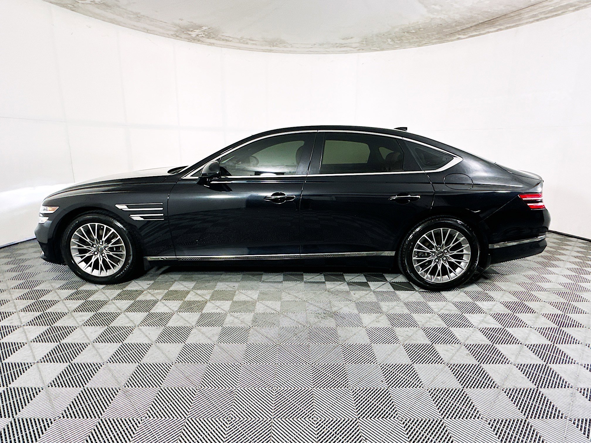 2021 Genesis G80 thumbnail 8