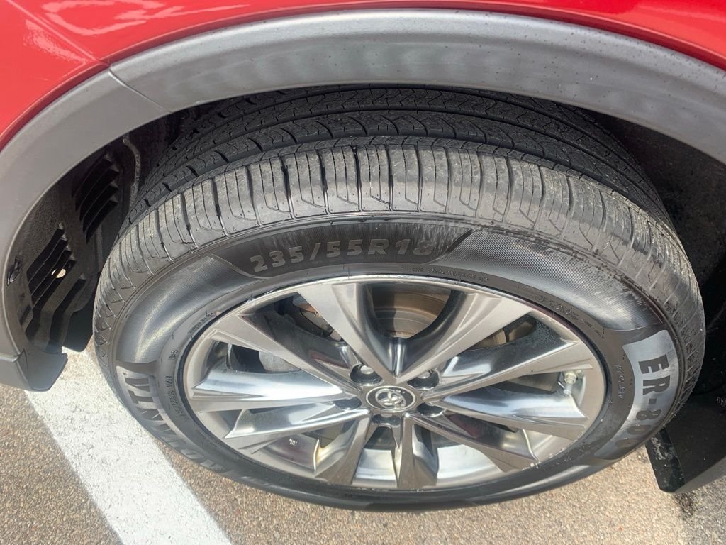 Used 2018 Red Toyota Limited image 34