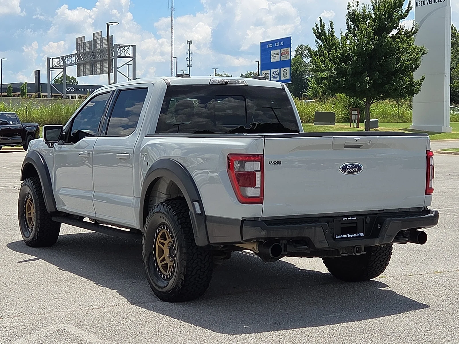 Used 2023 Avalanche Ford Raptor image 4