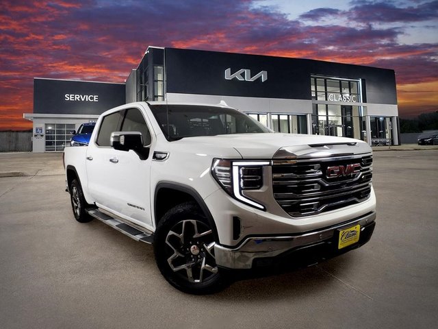2024 GMC Sierra 1500 SLT